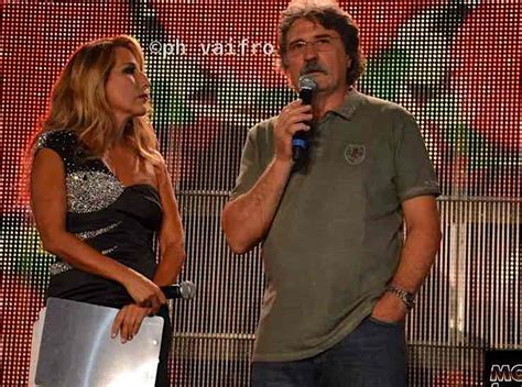 jo squillo marito|Jo Squillo sposata: chi è il marito Gianni Muciaccia, 40 anni d’amore